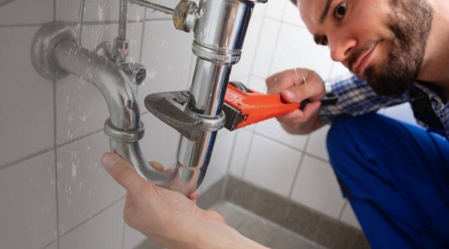 Professional Leak Detection in Guernsey, IA